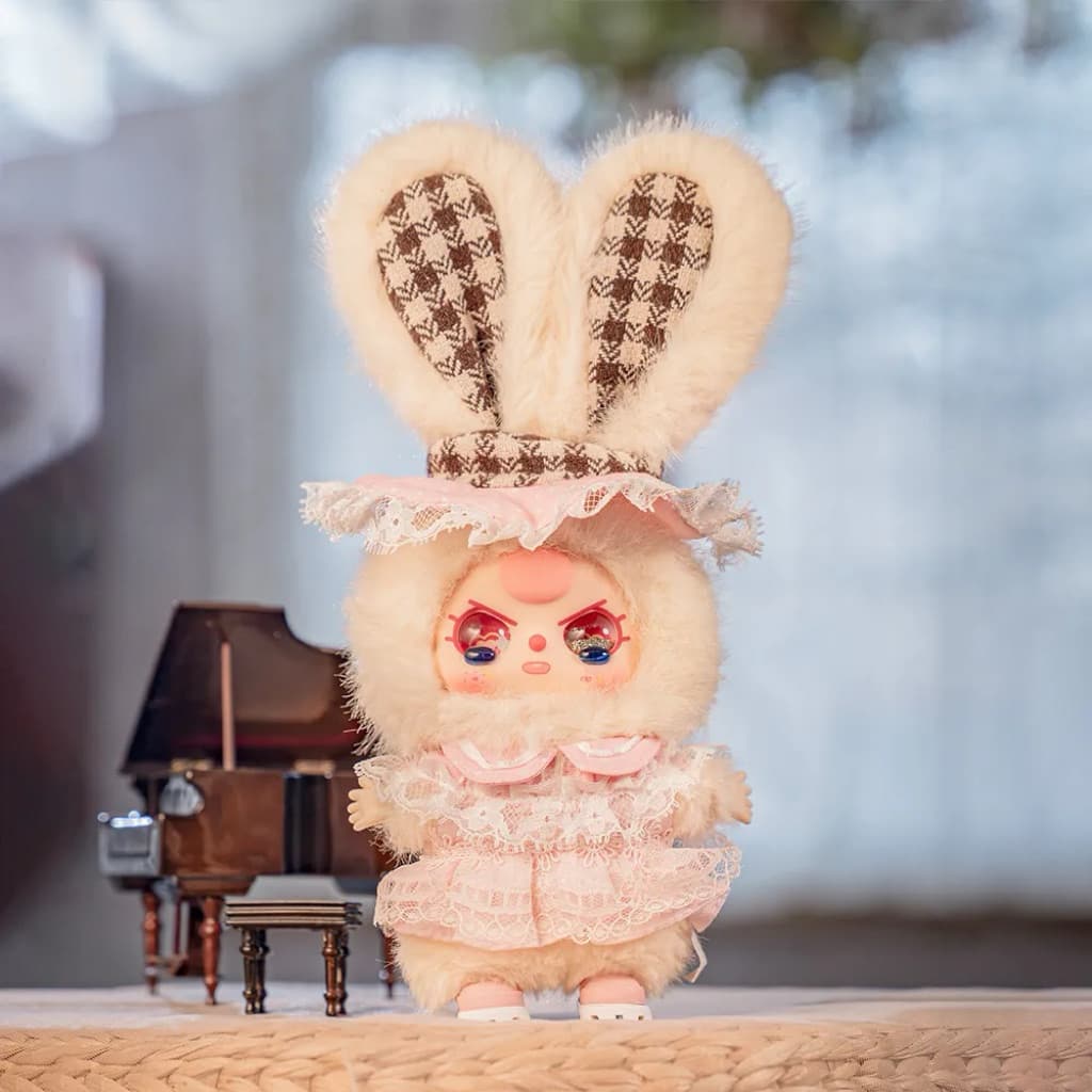 Amber Glaze, a Baby Three 100% Lolita Mini Series Plush Pendant figure
