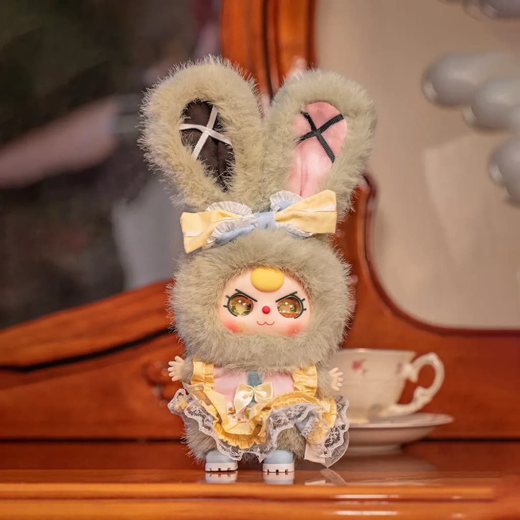 Silk Prelude, a collectible figure from the Baby Three 100% Lolita Mini Series Plush Pendant series by BABY THREE