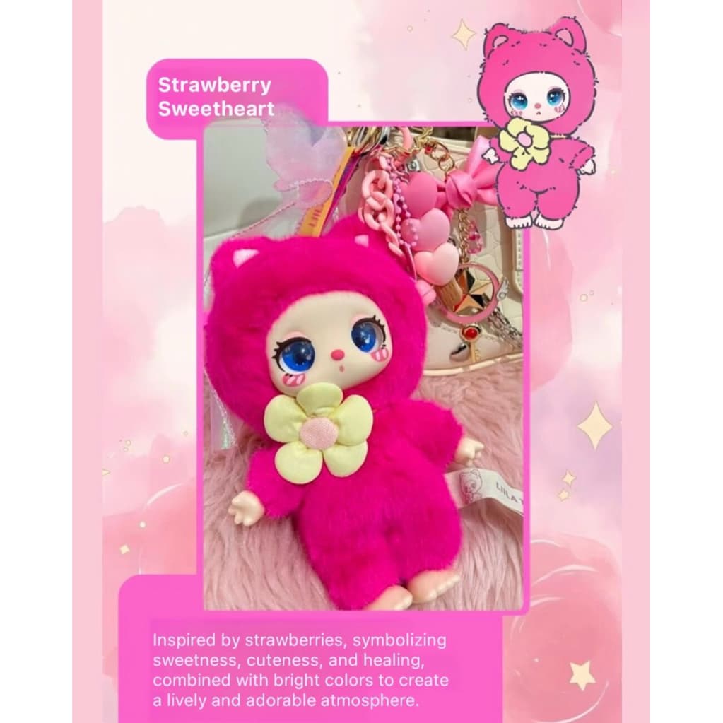 Strawberry Shortcake, a LIILA Lucky Cat V1 figure