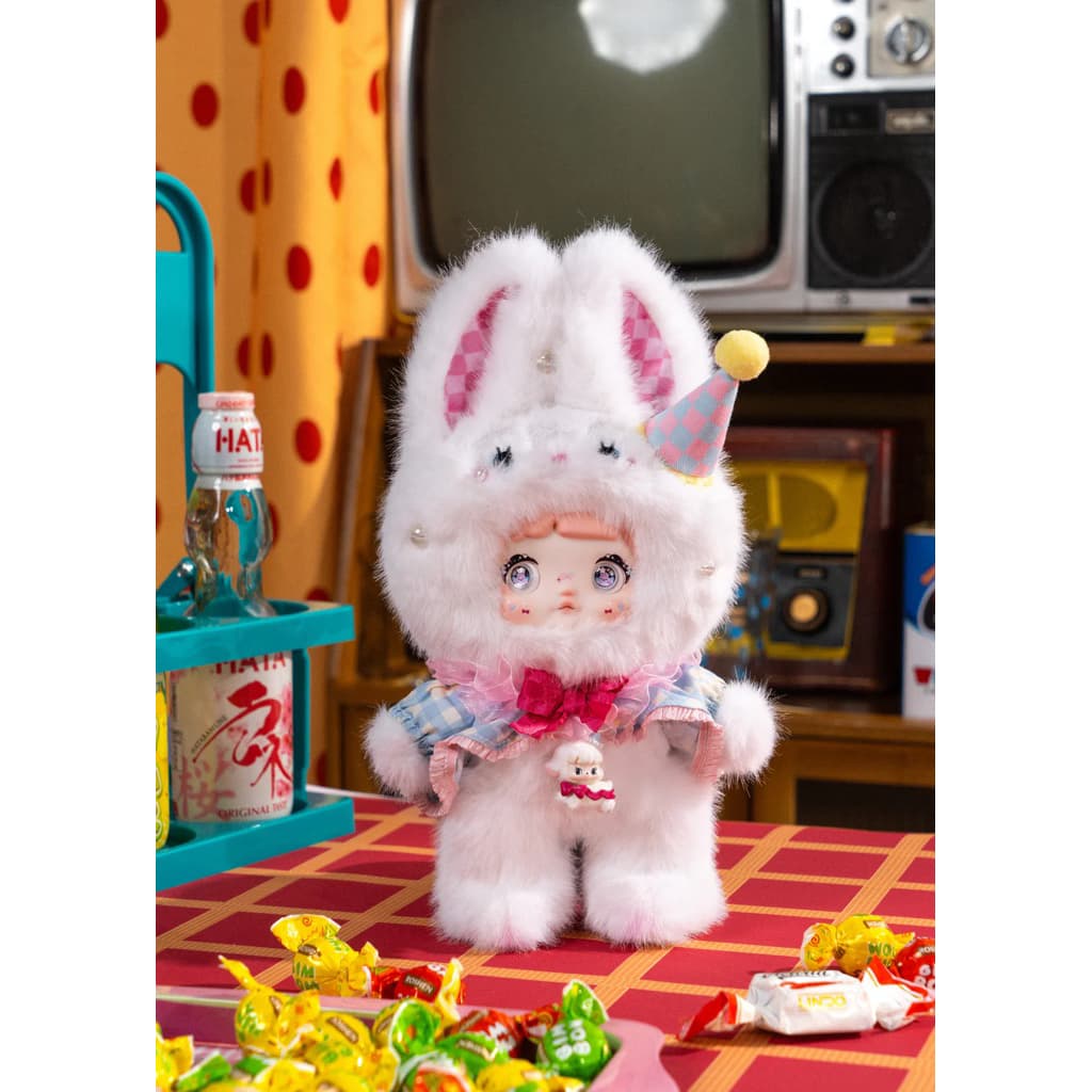 Carousel, a About The Childhood figure