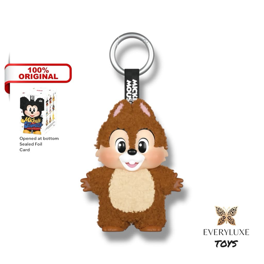 Chip, a Mickey Family Cute Together Keychain Series figure