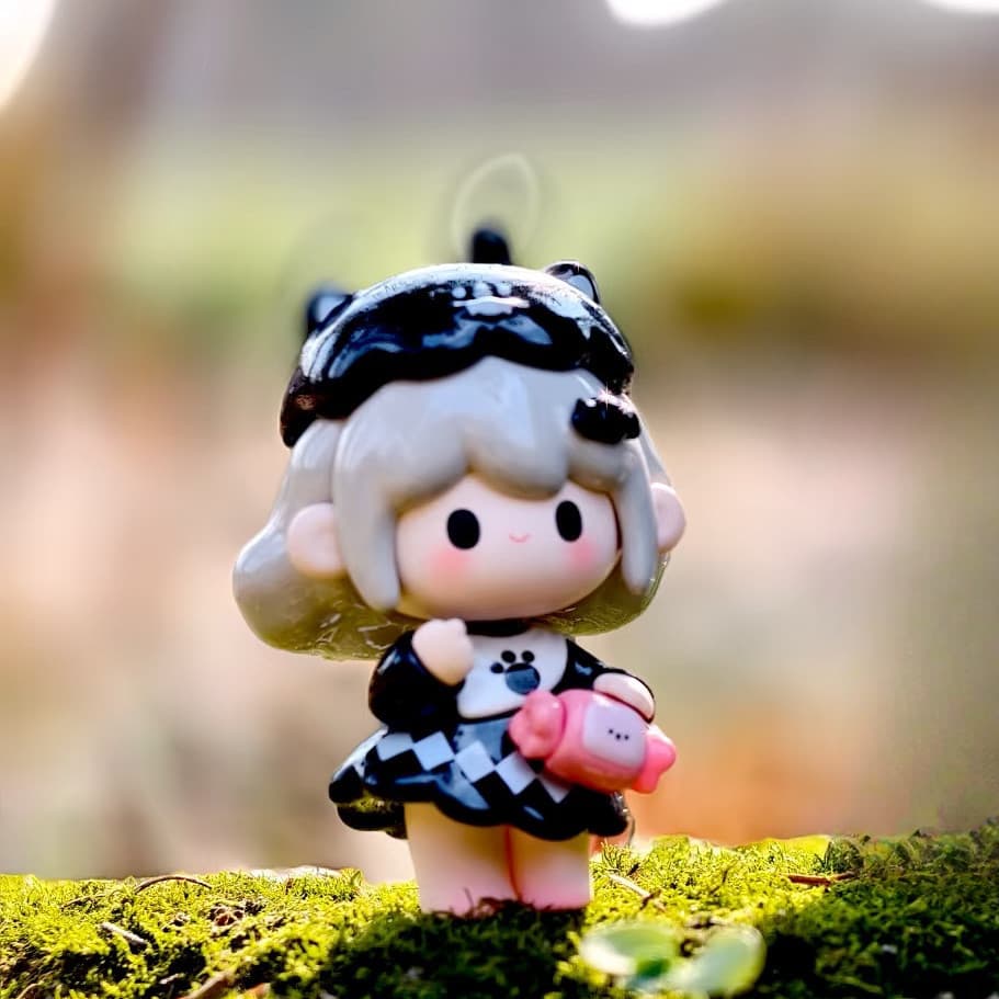 Black - Boom, a UUTOY Sweety Land Series Mini Blind Box figure