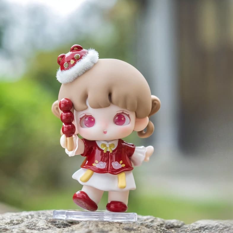 Sweet Hearth, a Four Seasons Fireworks figure