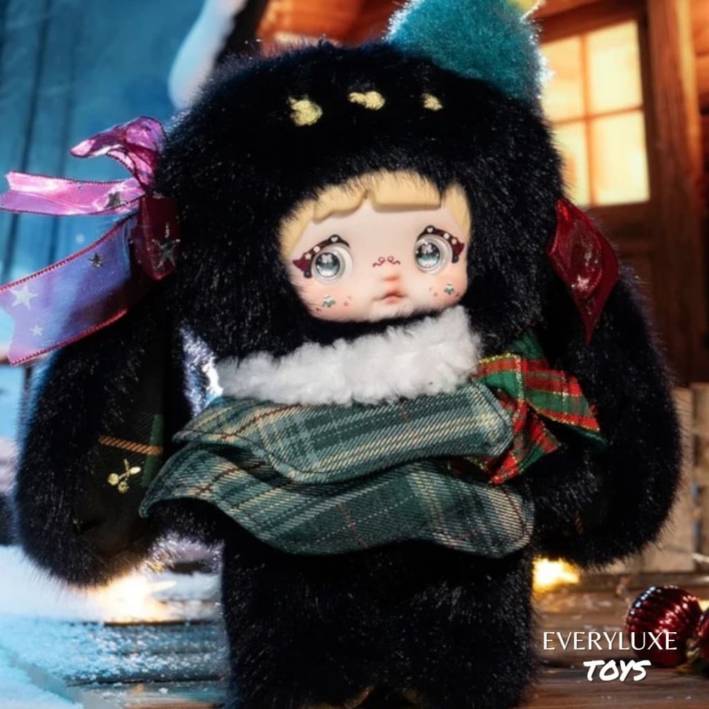 Christmas Tree, a Magical Christmas Eve figure