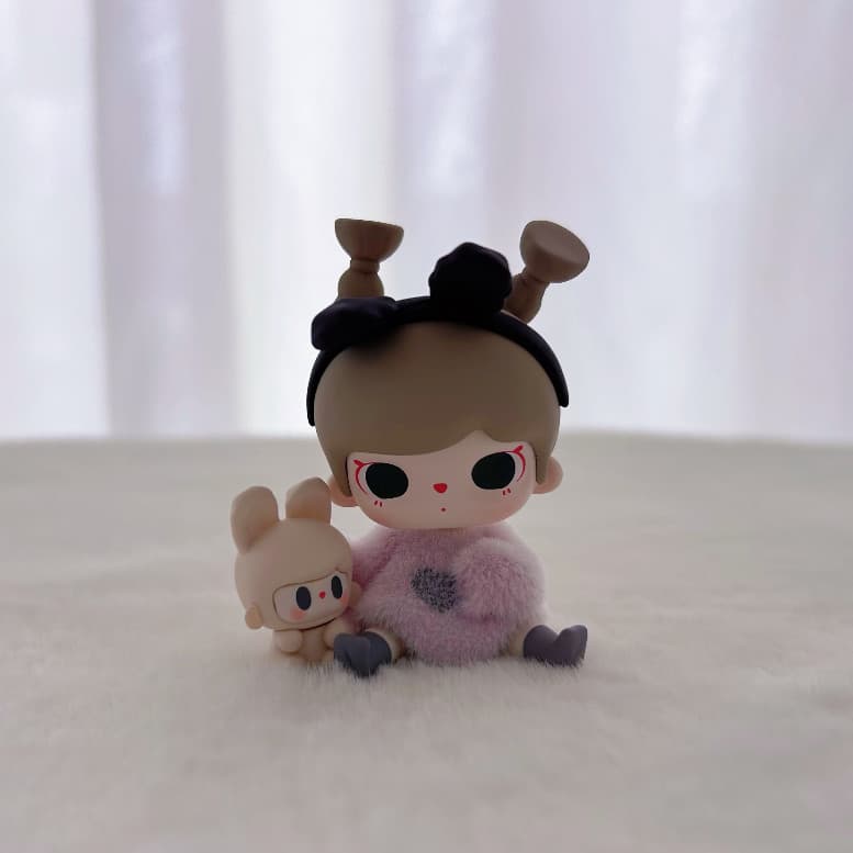 Delicate - Chocolate, a TUTUBEAR Time Glitch Series MINI Figure Doll Ornament Gift figure